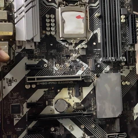 Z490主板台式机用电脑用