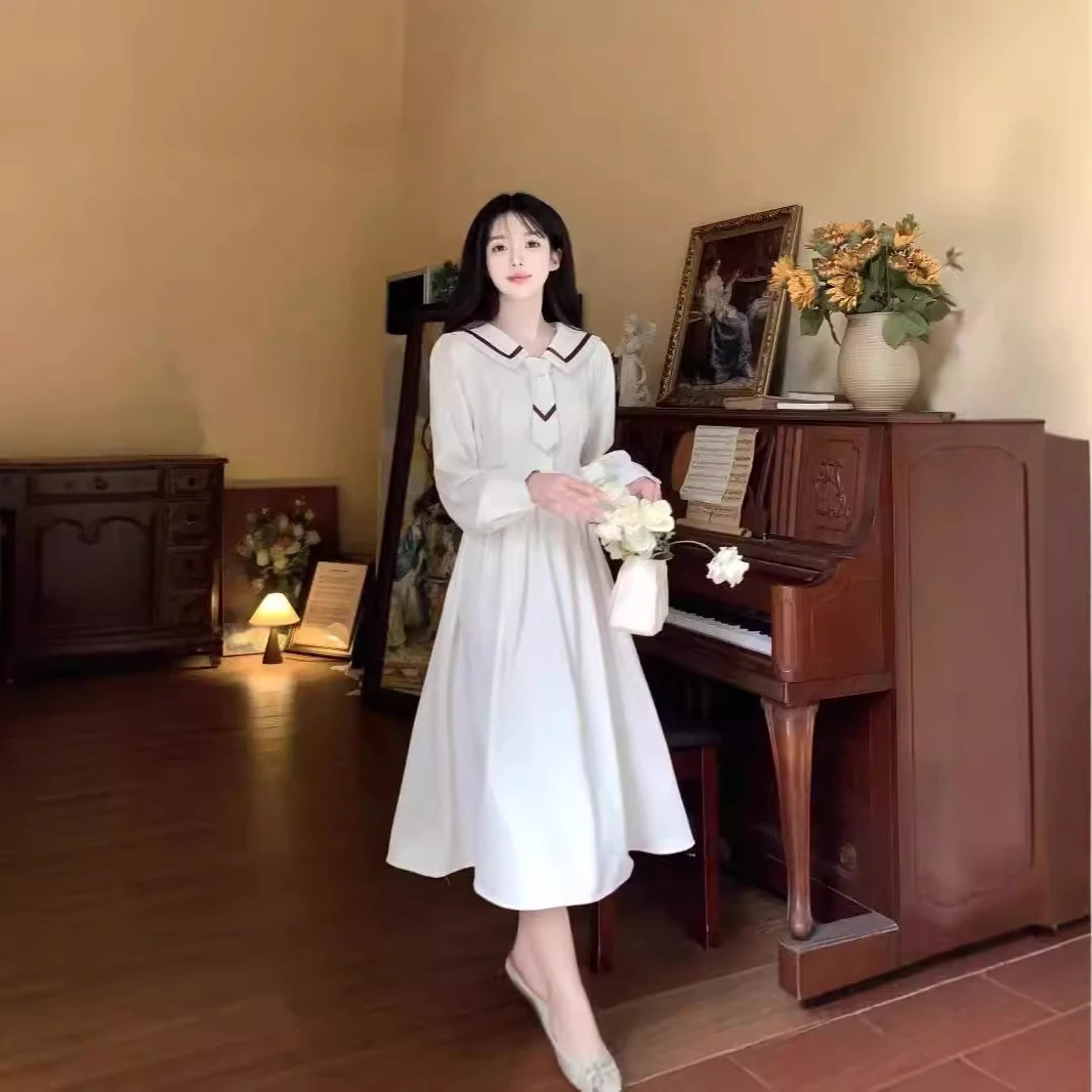 娃娃领秋季温柔学院风法式长裙长款连衣裙白色裙子长袖显瘦气质