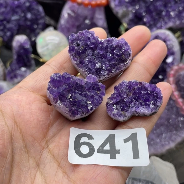 未镶嵌大型摆件（非配饰）水晶