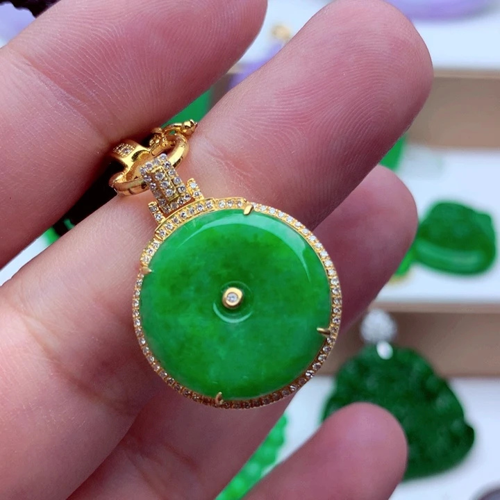 翡翠未镶嵌吊坠(不含链)