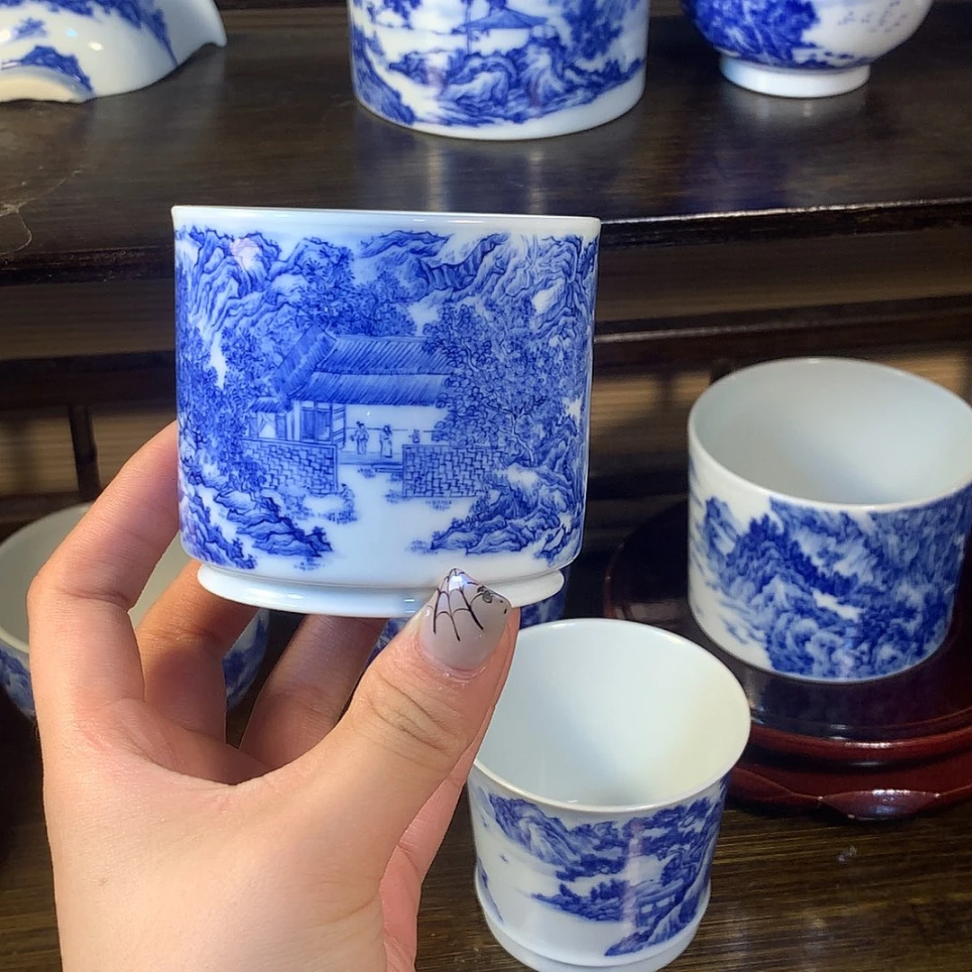 摆件哈哈哈哈哈哈