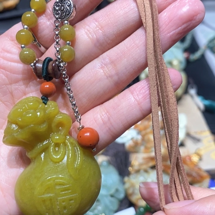 岫玉毛衣链未镶嵌