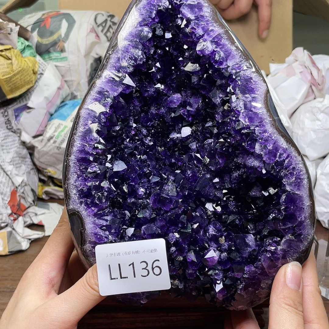 未镶嵌大型摆件（非配饰）水晶