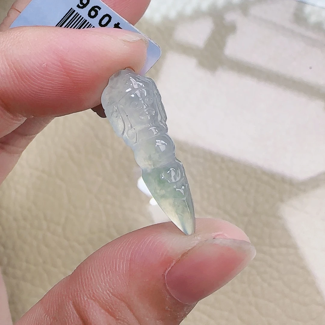 【闪购商品】颈饰未镶嵌翡翠