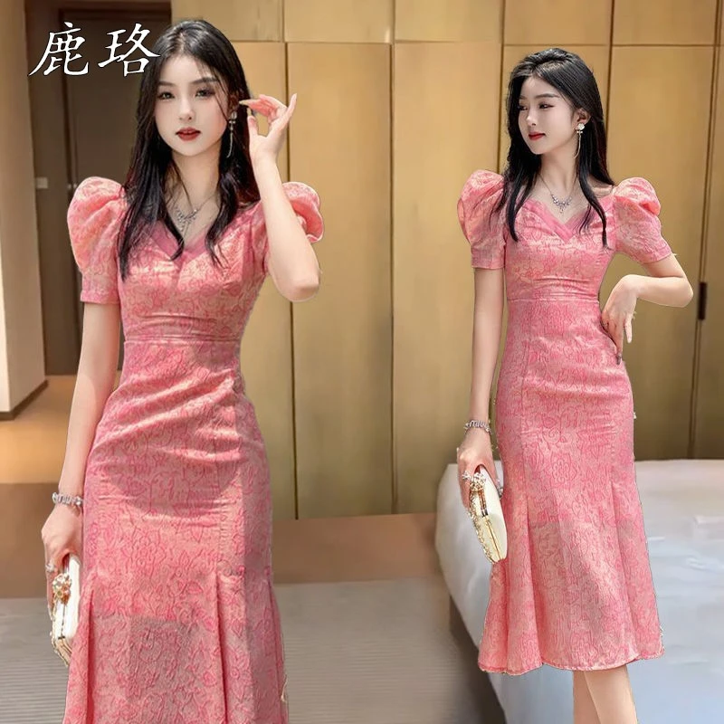 女装2025夏新款通勤连衣裙长裙遮肚子v领泡泡袖碎花显瘦连衣裙潮