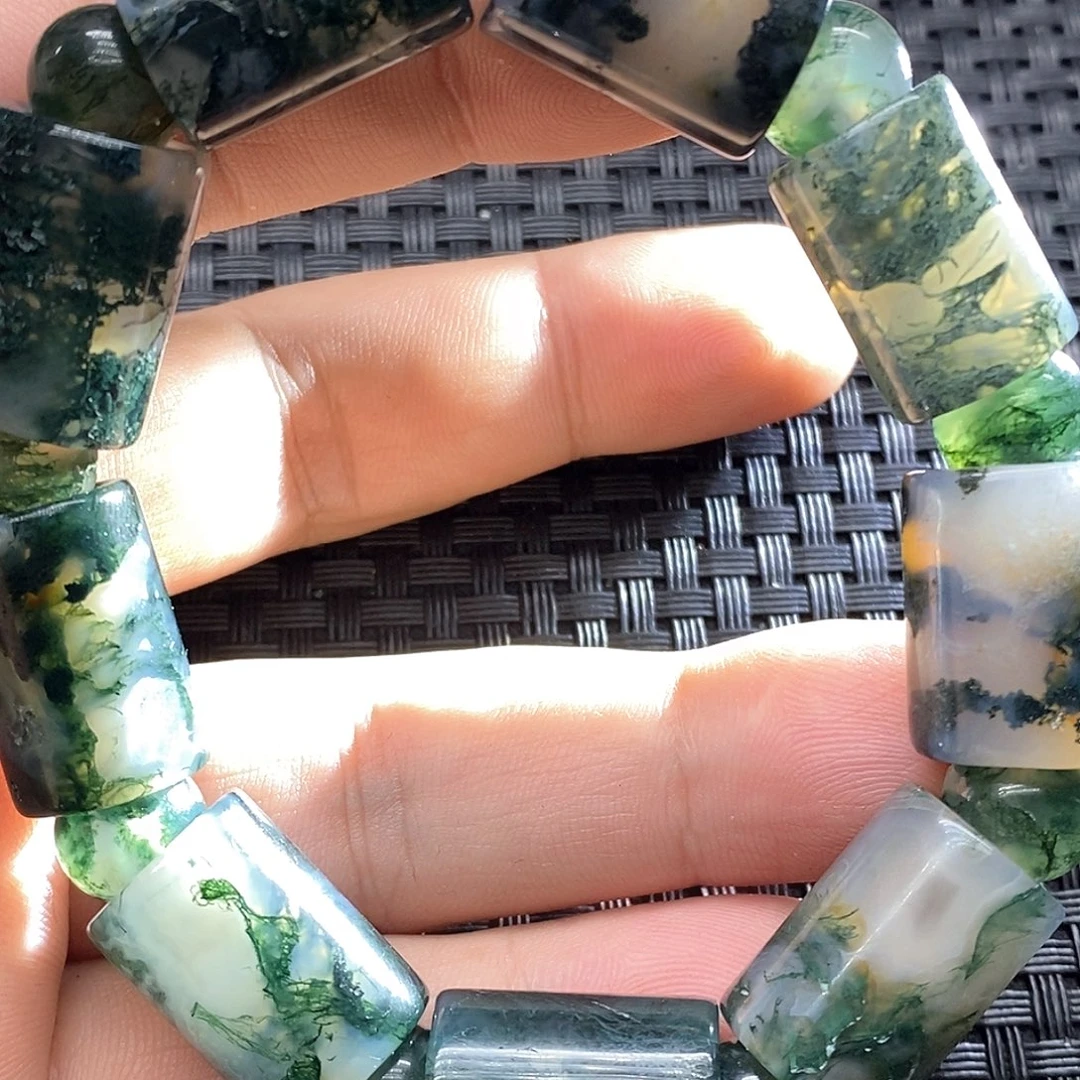 未镶嵌颈饰玛瑙/玉髓数****！