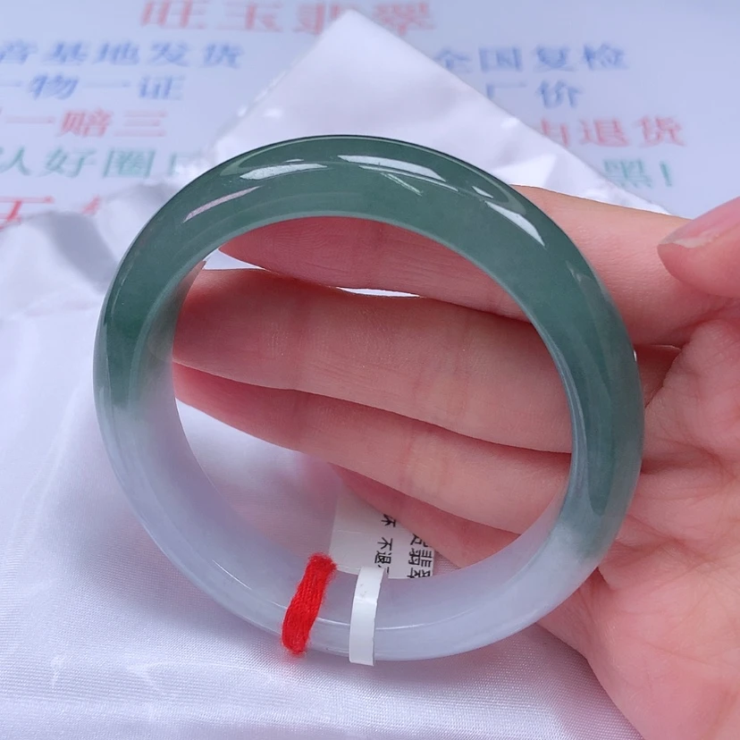 【闪购商品】未镶嵌手镯翡翠