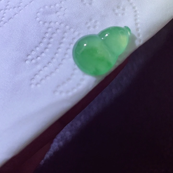 未镶嵌定制翡翠翡翠