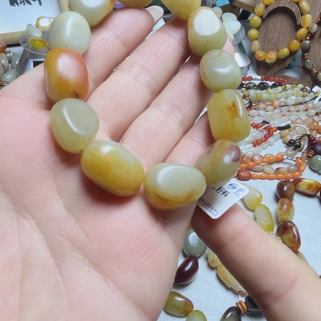 和田玉（糖玉）未镶嵌手链