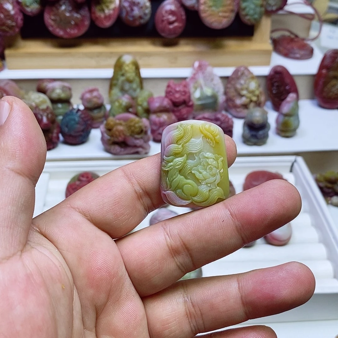 玛瑙/玉髓盐源玛瑙未镶嵌