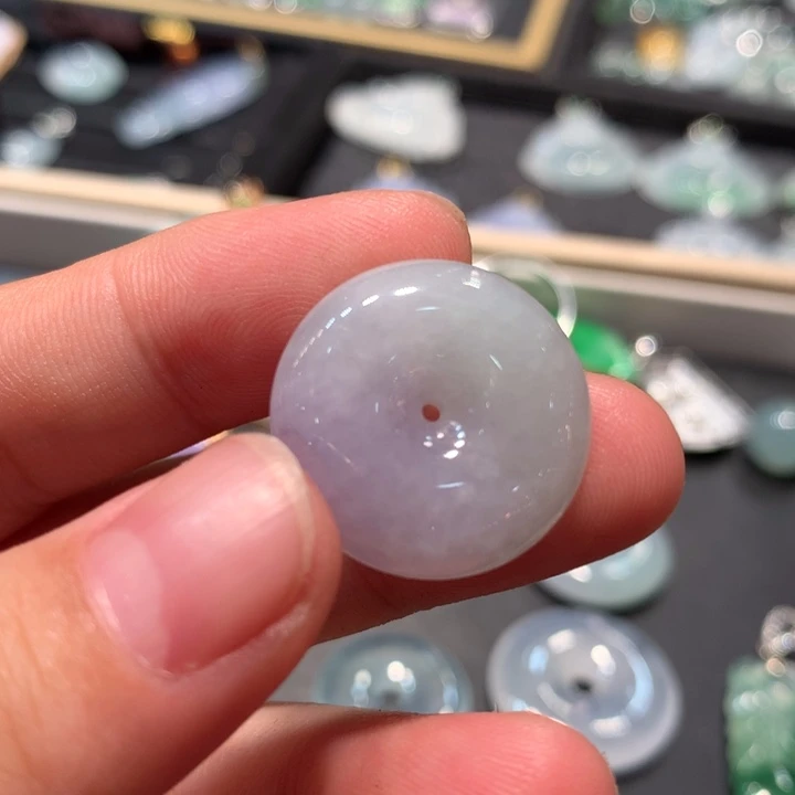 【闪购商品】颈饰未镶嵌翡翠翡翠