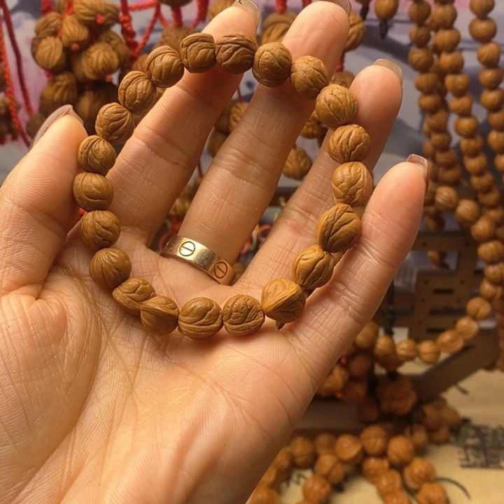 吊坠桃核龙纹桃枭