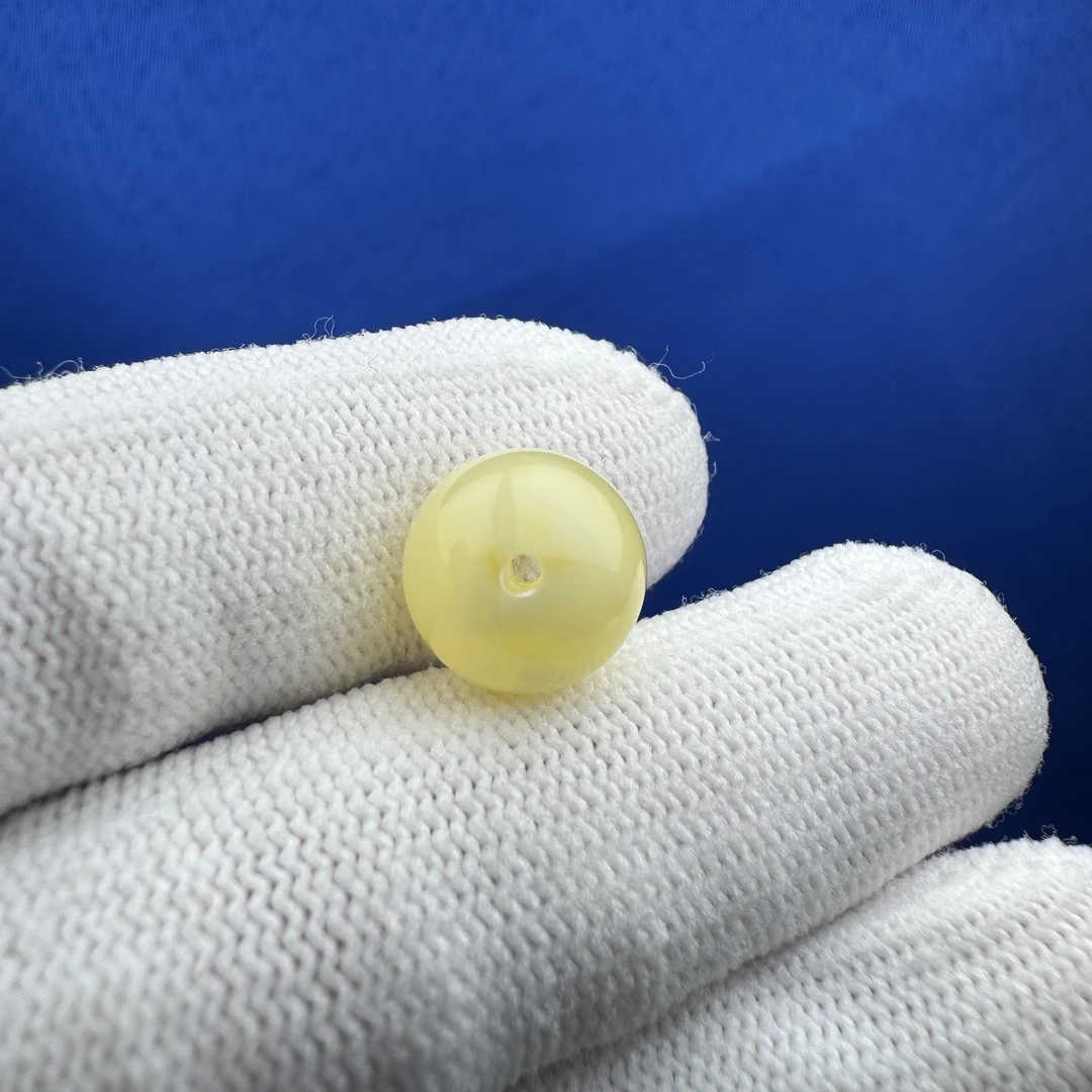 A3602天然原矿蜜蜡 白蜜圆珠11.3mm一物一图假一罚十