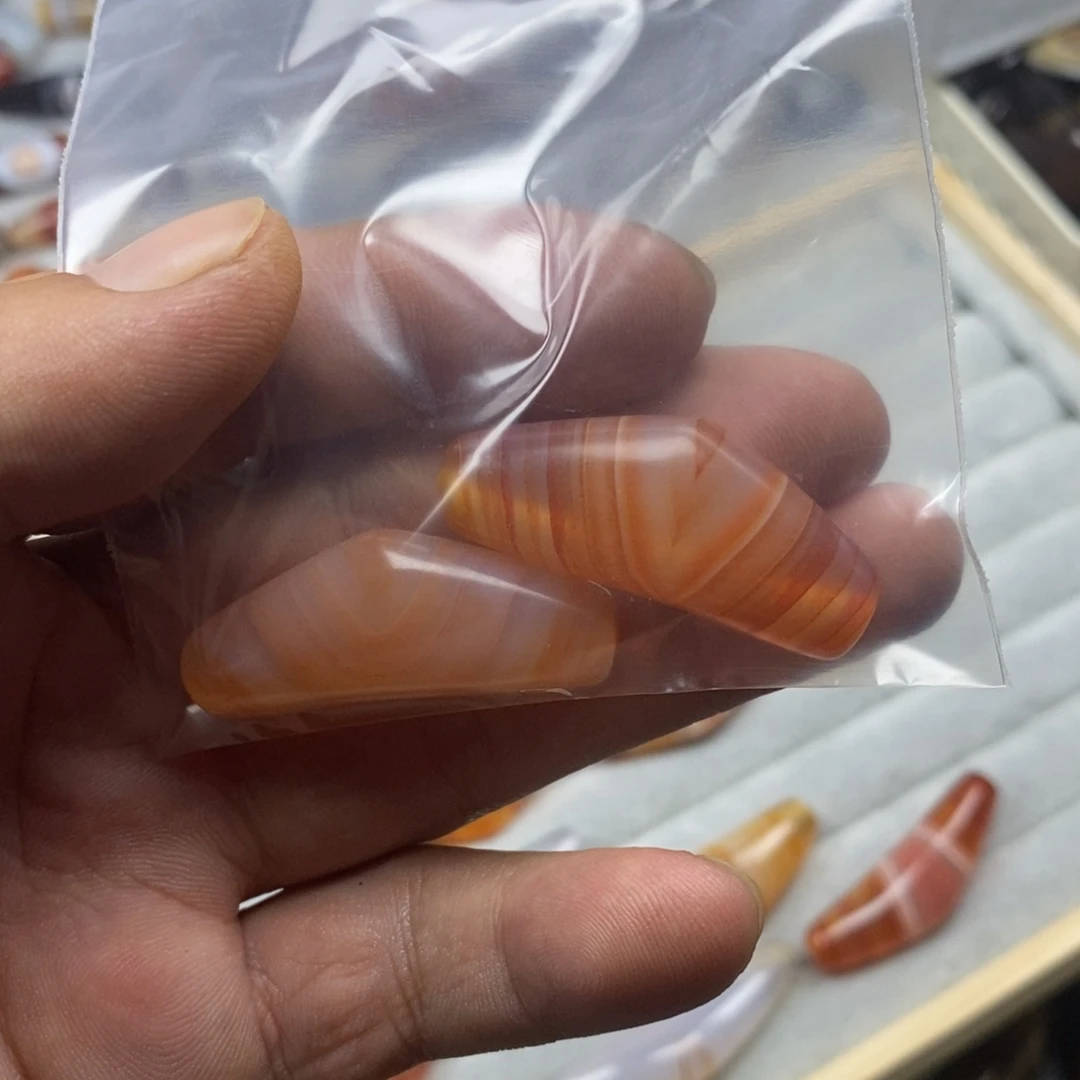 未镶嵌玛瑙/玉髓珠宝半成品