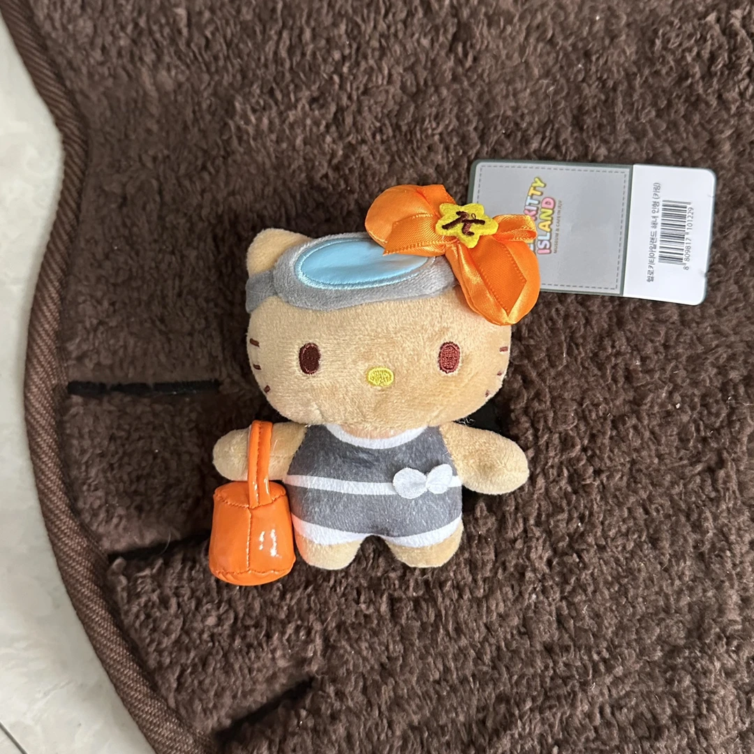 可爱橘色黑皮海女kt包包挂件毛绒玩具