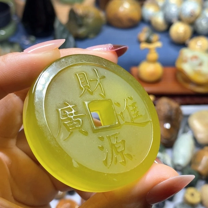 蛇纹石玉未镶嵌岫玉