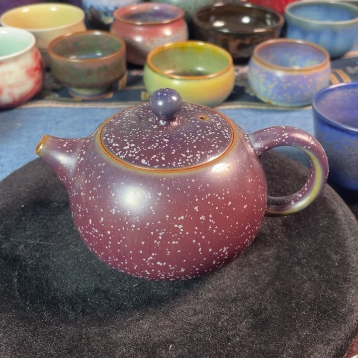 摆件钧瓷茄皮紫西施壶