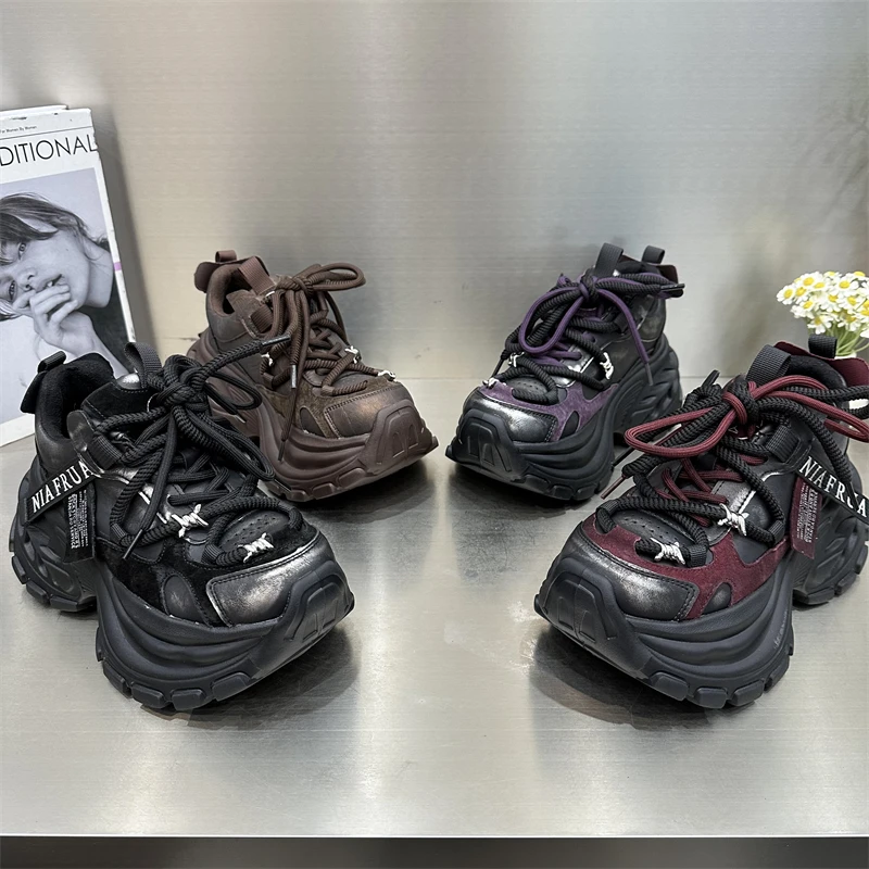 女士女鞋时尚百搭黑色复古厚底秋冬系带新款高定欧货拼色潮流潮鞋