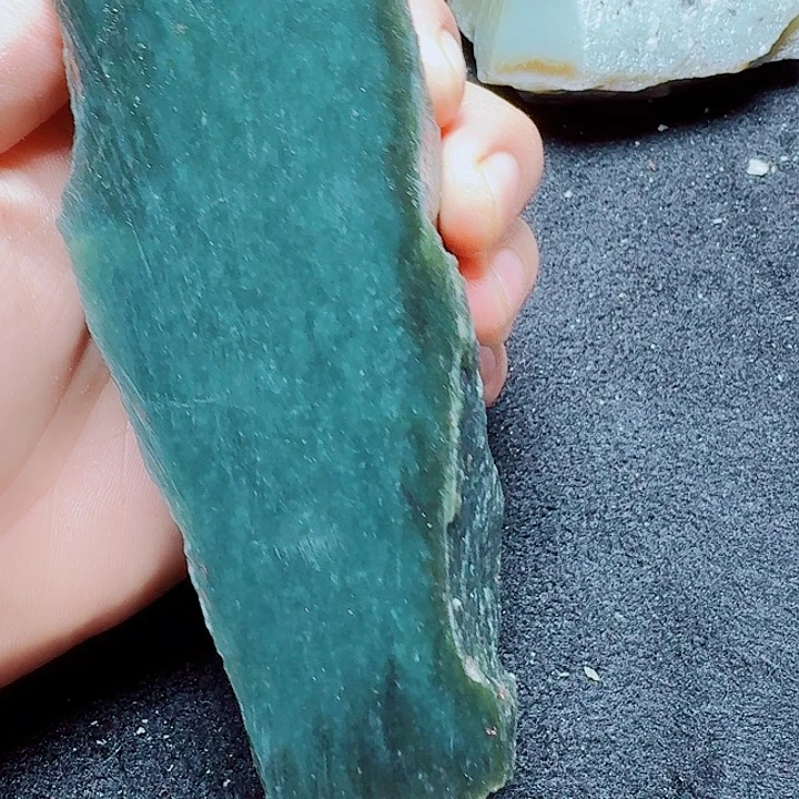 和田玉（糖玉）未镶嵌珠宝半成品