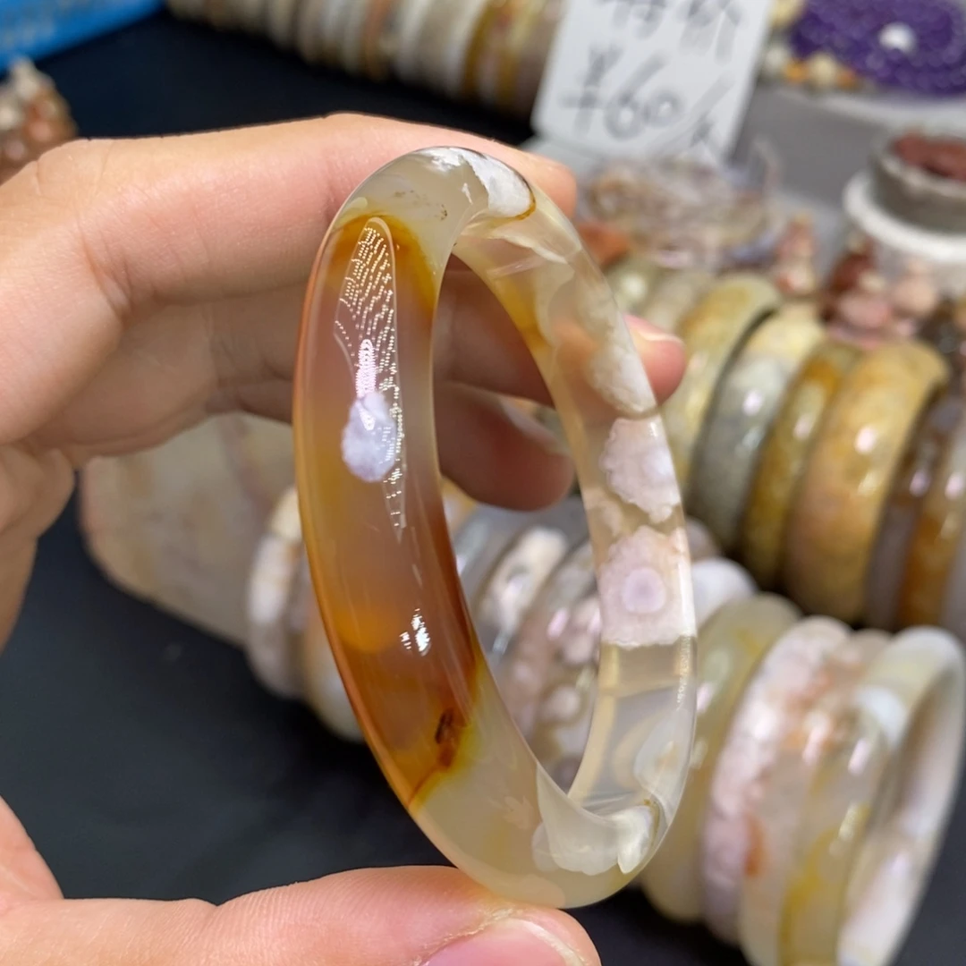 玛瑙/玉髓未镶嵌手镯