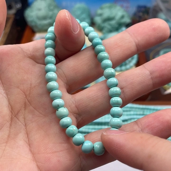 绿松石颈饰未镶嵌