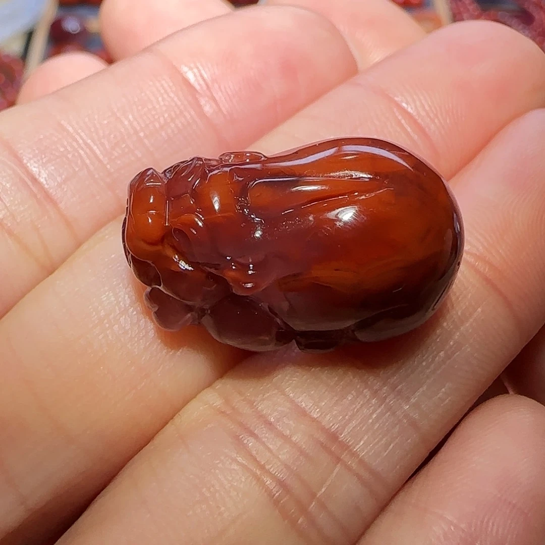 未镶嵌南红玛瑙珠宝奇石