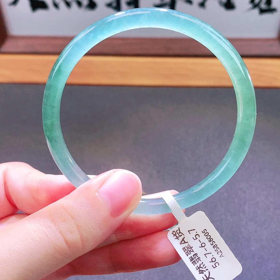 翡翠未镶嵌手镯天然翡翠