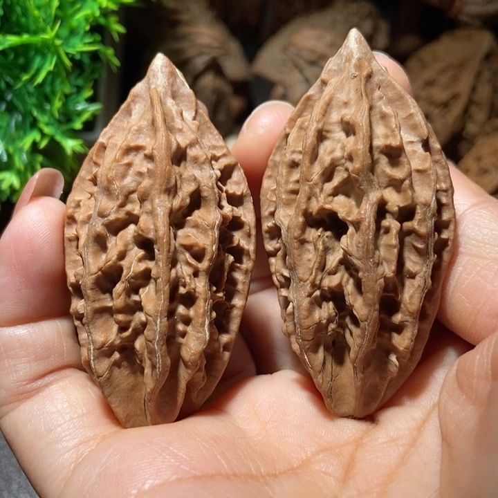 把件文玩核桃东北楸子小雪235