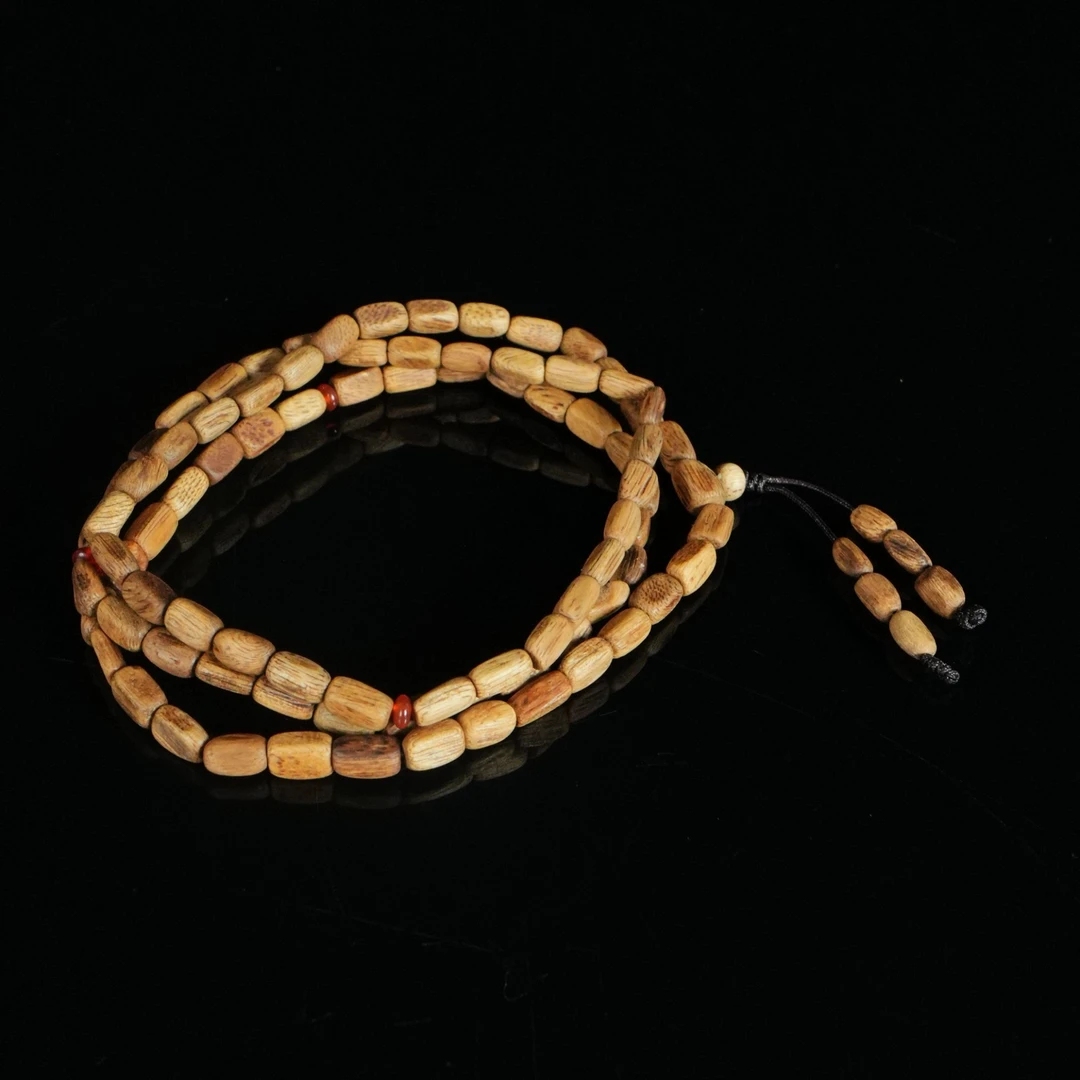 DY-A9798 西马黄油软丝土沉老料沉香随形手串 6.85g