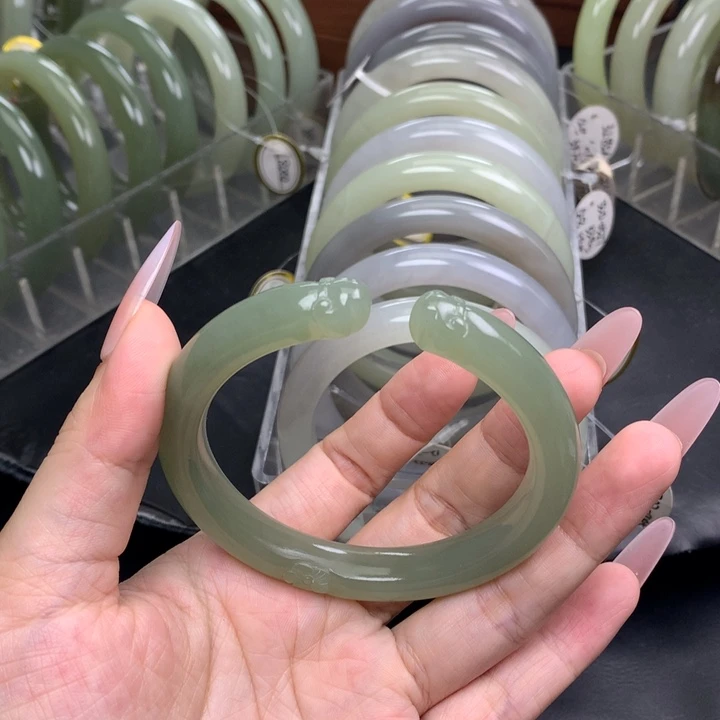 未镶嵌手镯和田玉59 60