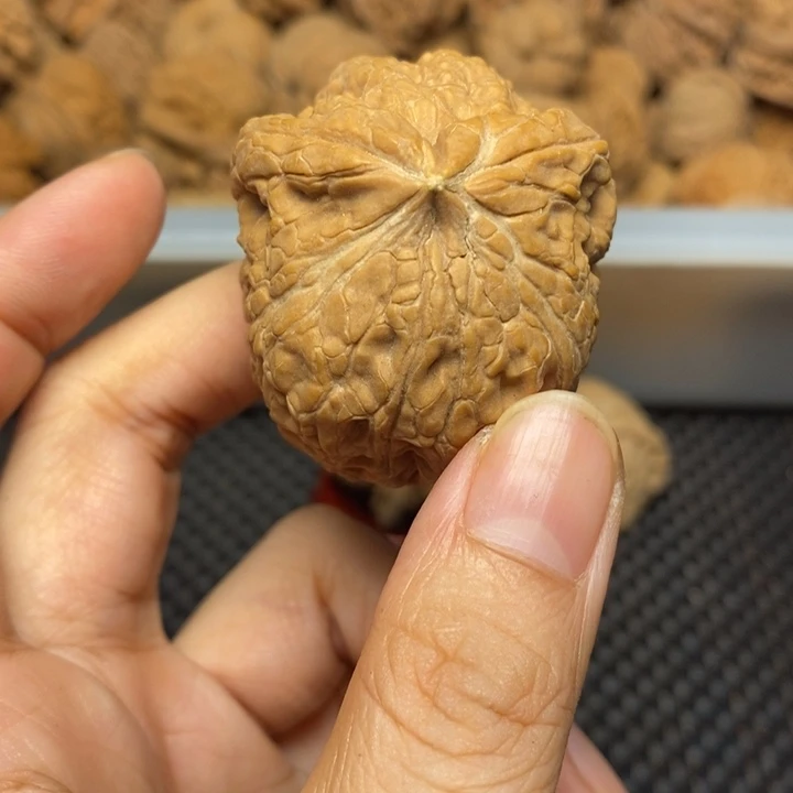 ****人吊坠文玩核桃文玩核桃异形单只