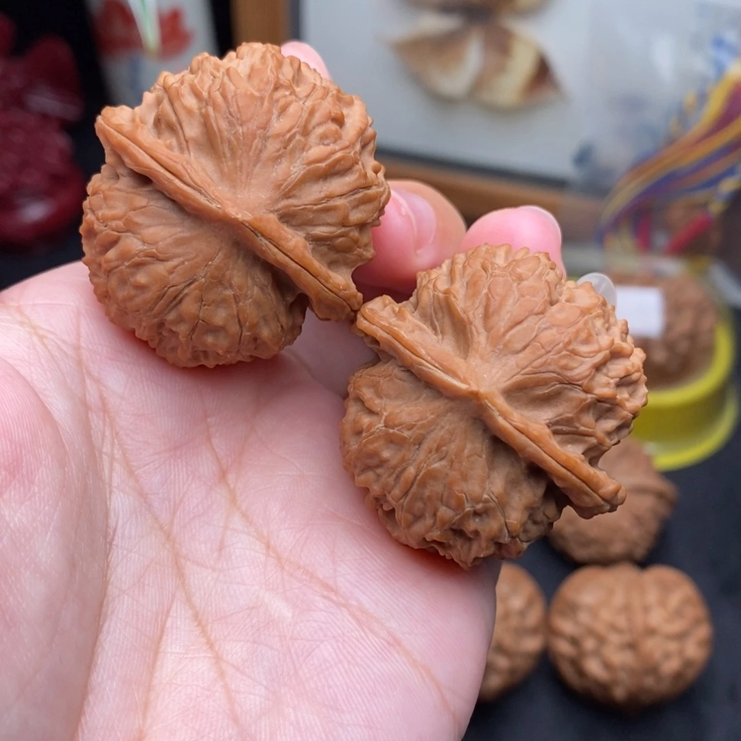 文玩核桃把件37金锭元宝