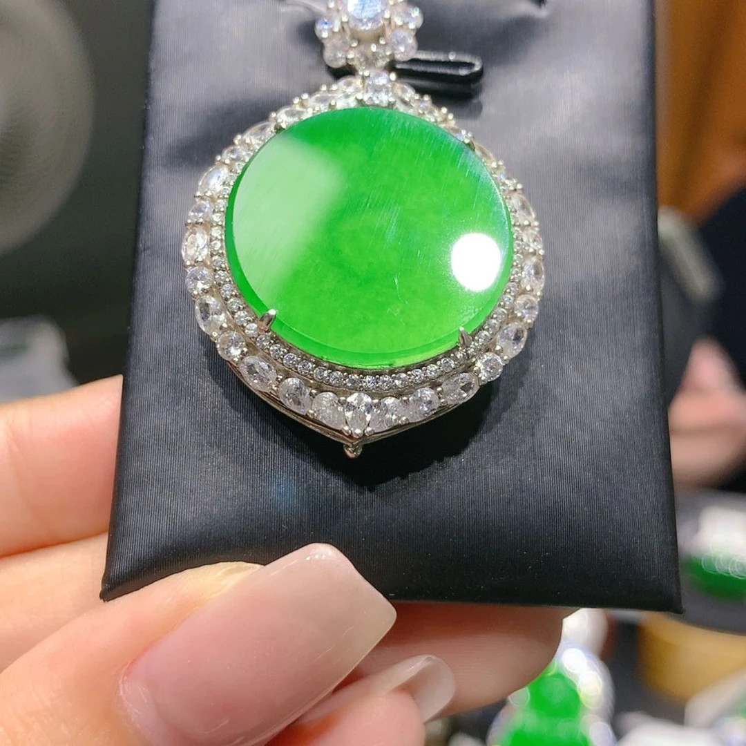 【闪购商品】颈饰银S925镶嵌翡翠7柒姐