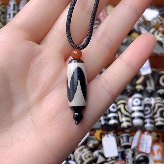 未镶嵌颈饰玛瑙/玉髓