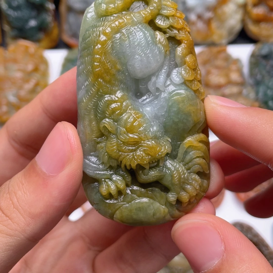 定制翡翠未镶嵌翡翠