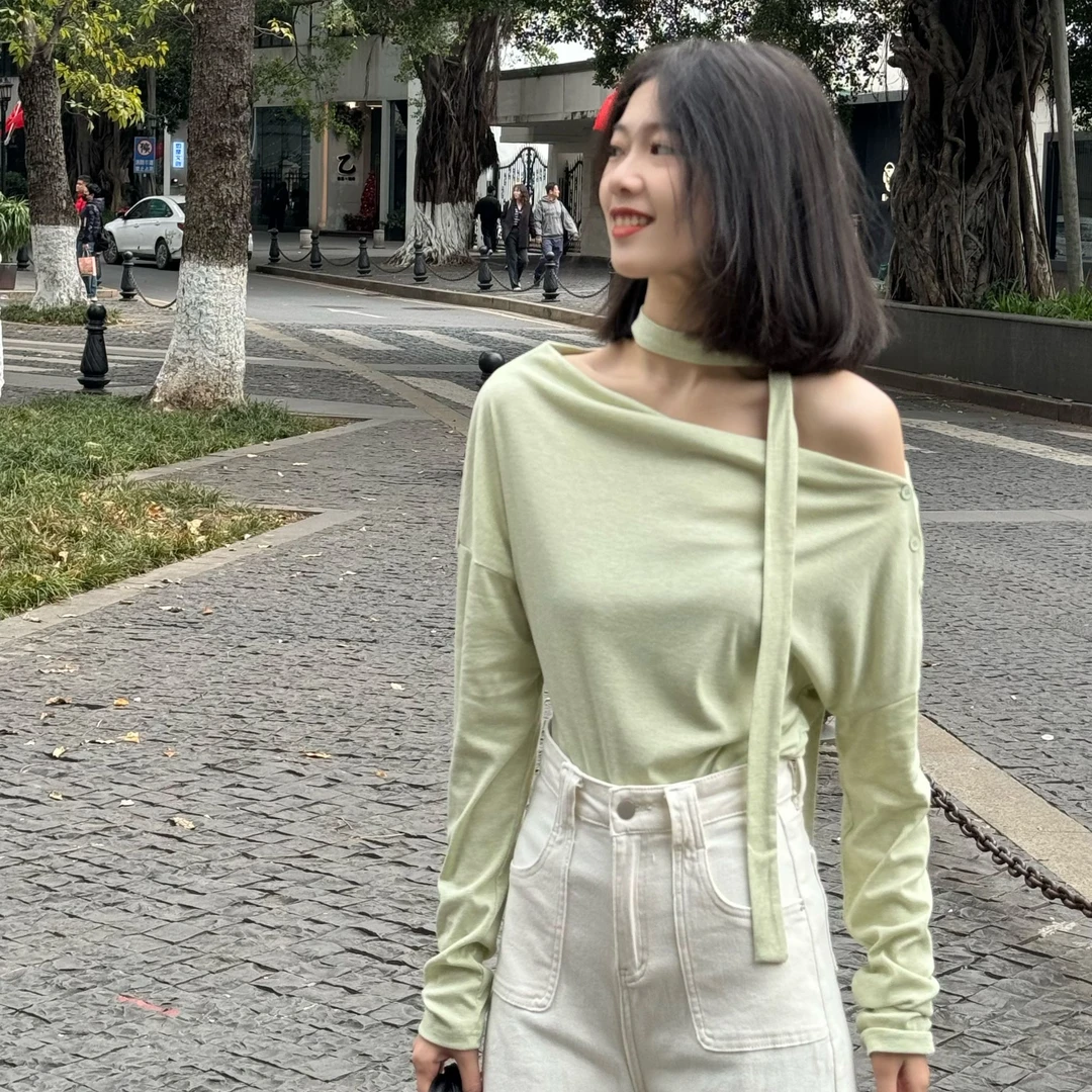 【福桃推荐】春季新款美式复古设计感露肩飘带上衣