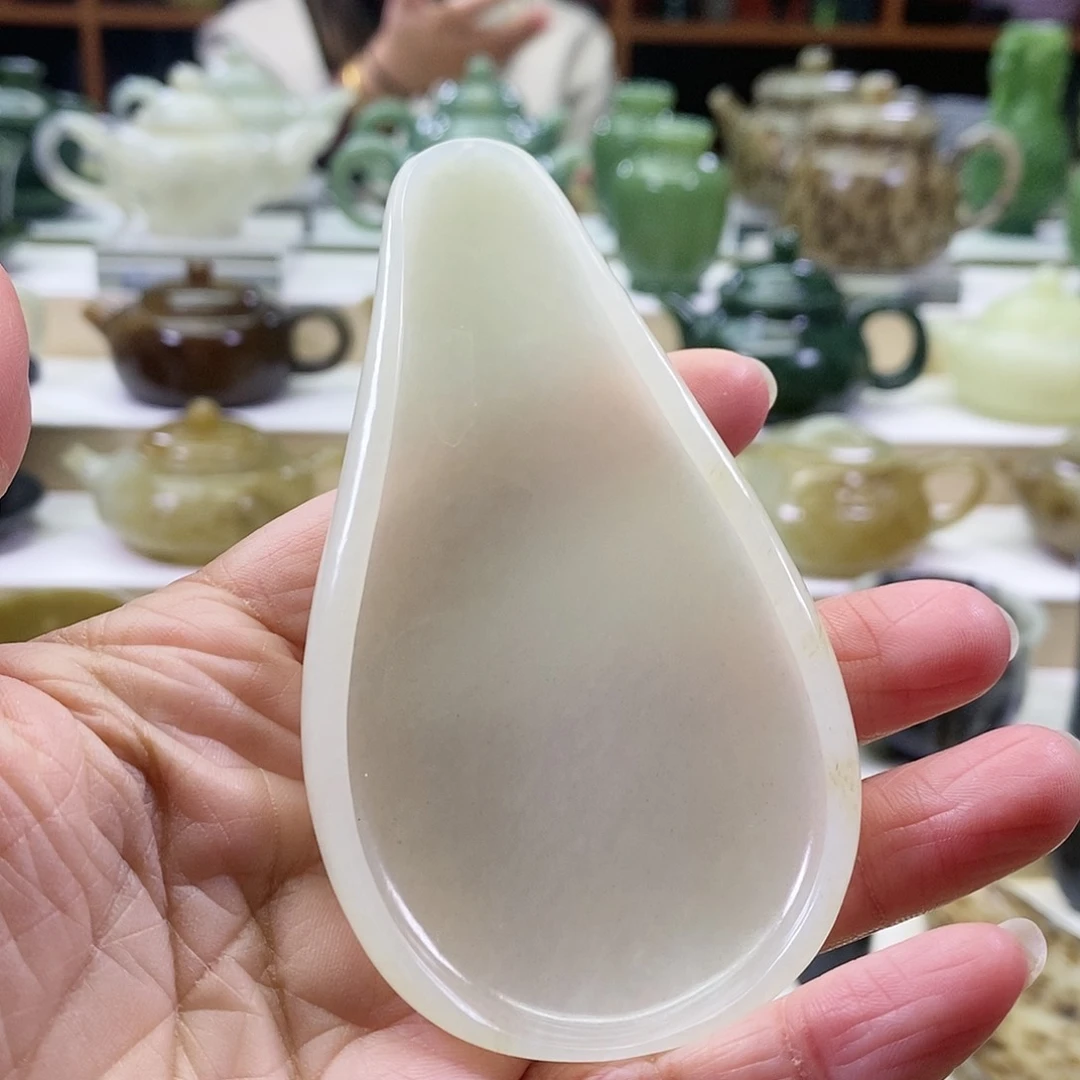 和田玉茶则未镶嵌