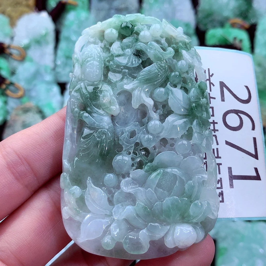 翡翠未镶嵌吊坠(不含链)