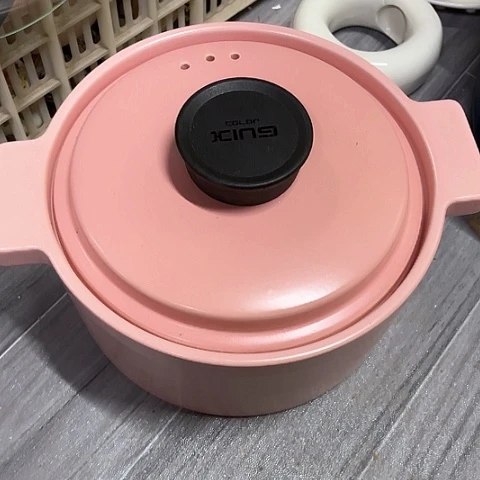 微瑕，明火，口径24高度12，粉