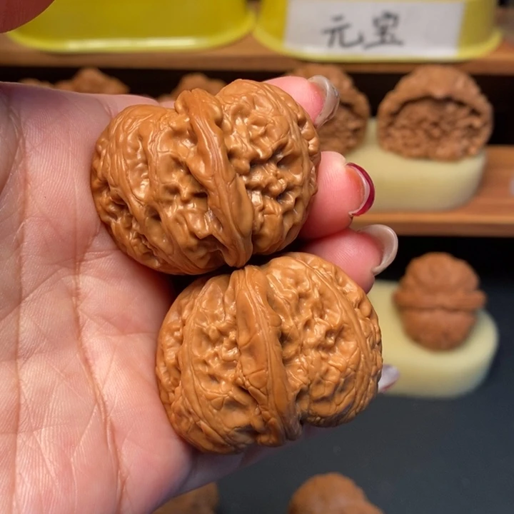 文玩核桃吊坠41全品元宝