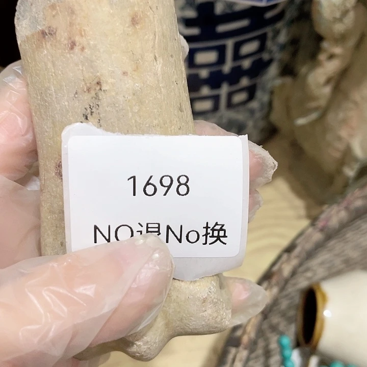 你***吗大叶紫檀（黑酸枝木类）1698号工艺品