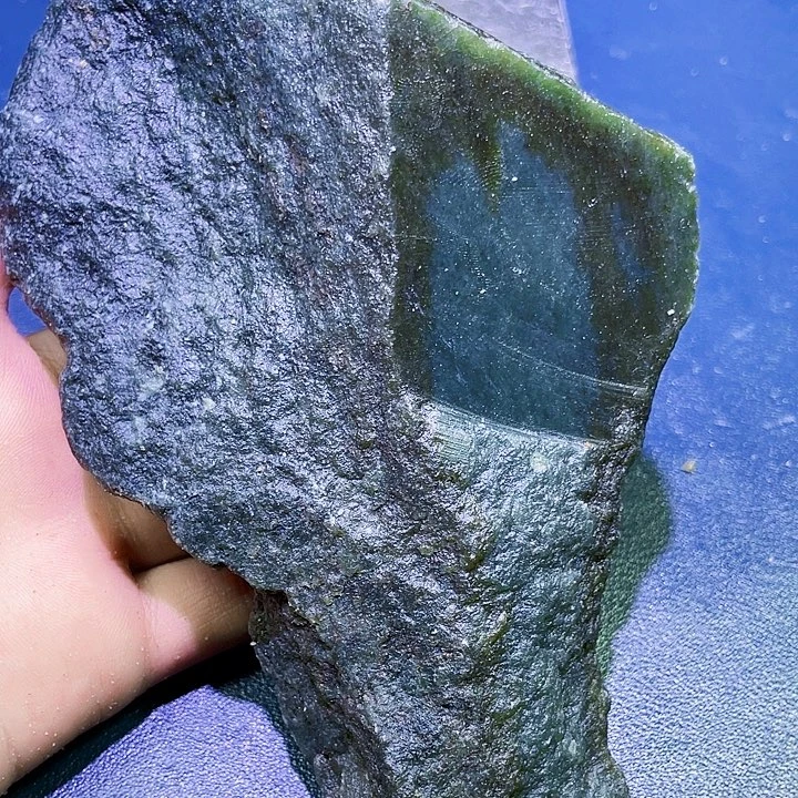 未镶嵌和田玉(糖玉)珠宝半成品