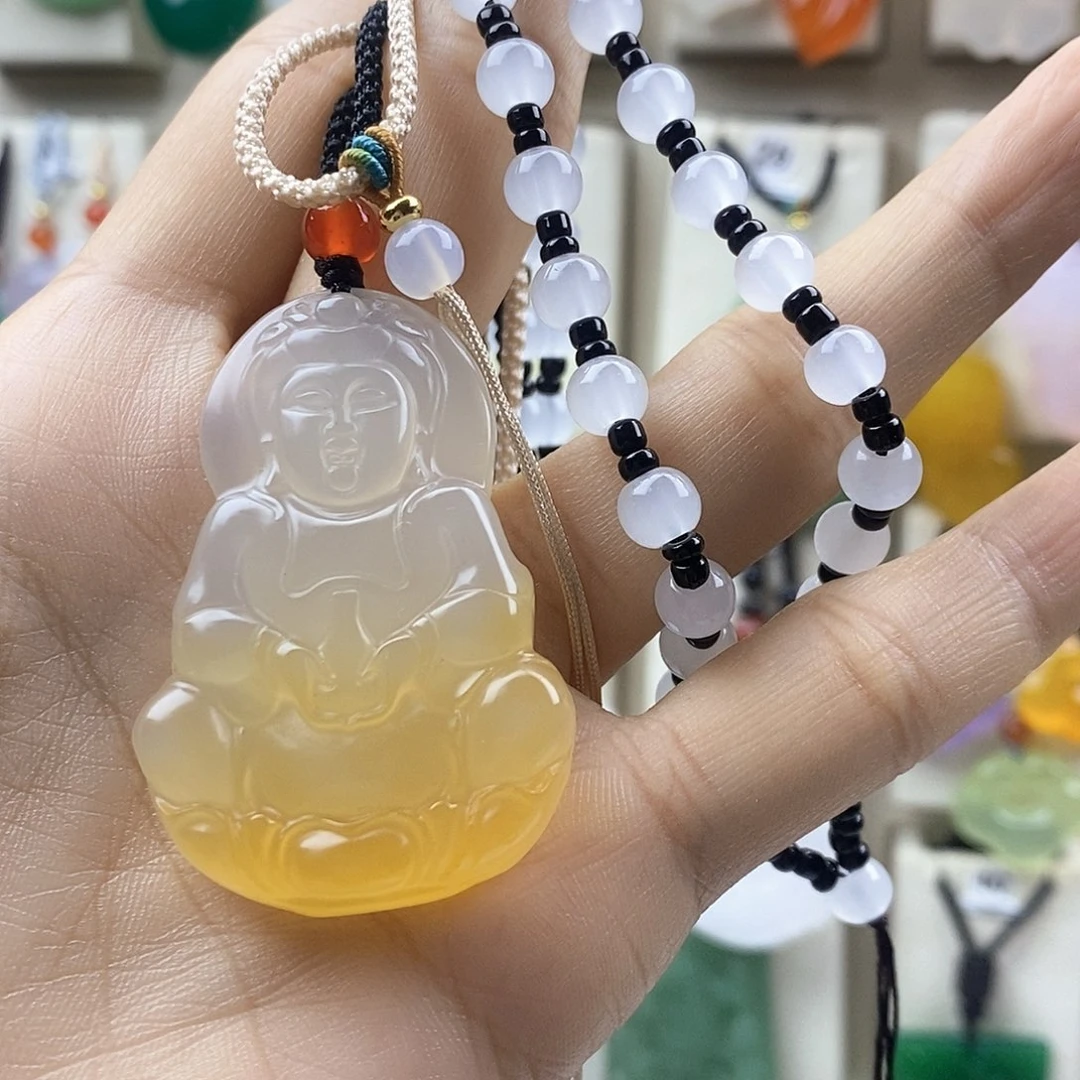 随***8颈饰未镶嵌石英质玉