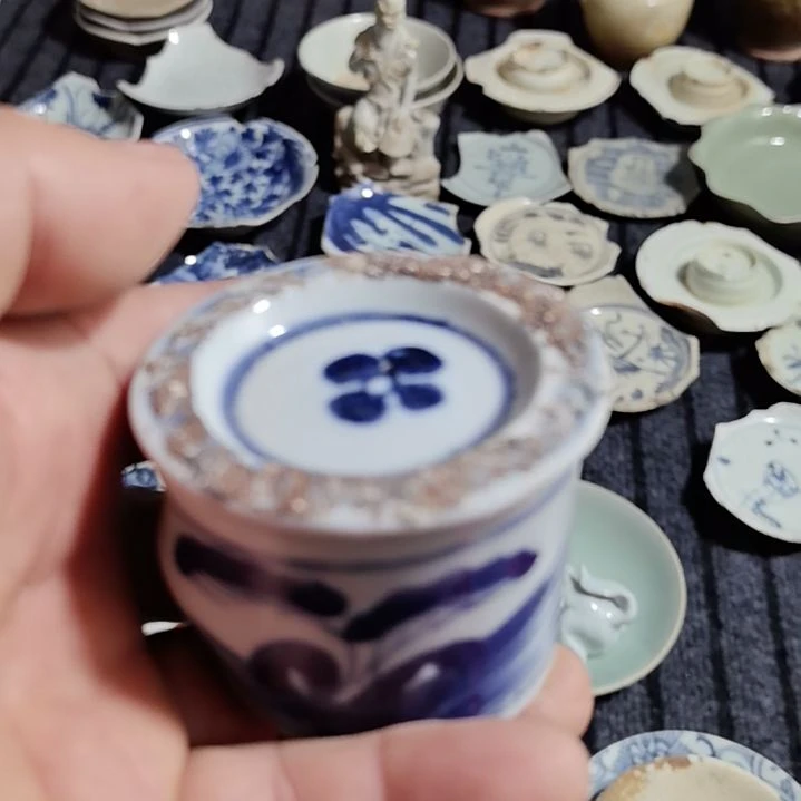 瓷片N****生青花影青杯垫标夲