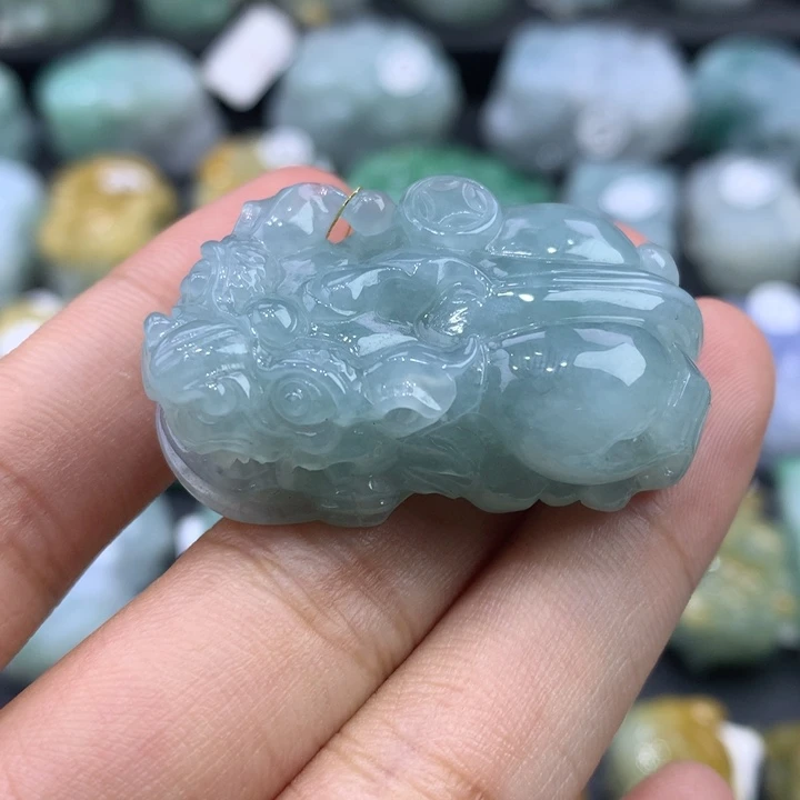 翡翠未镶嵌颈饰天然缅甸翡翠