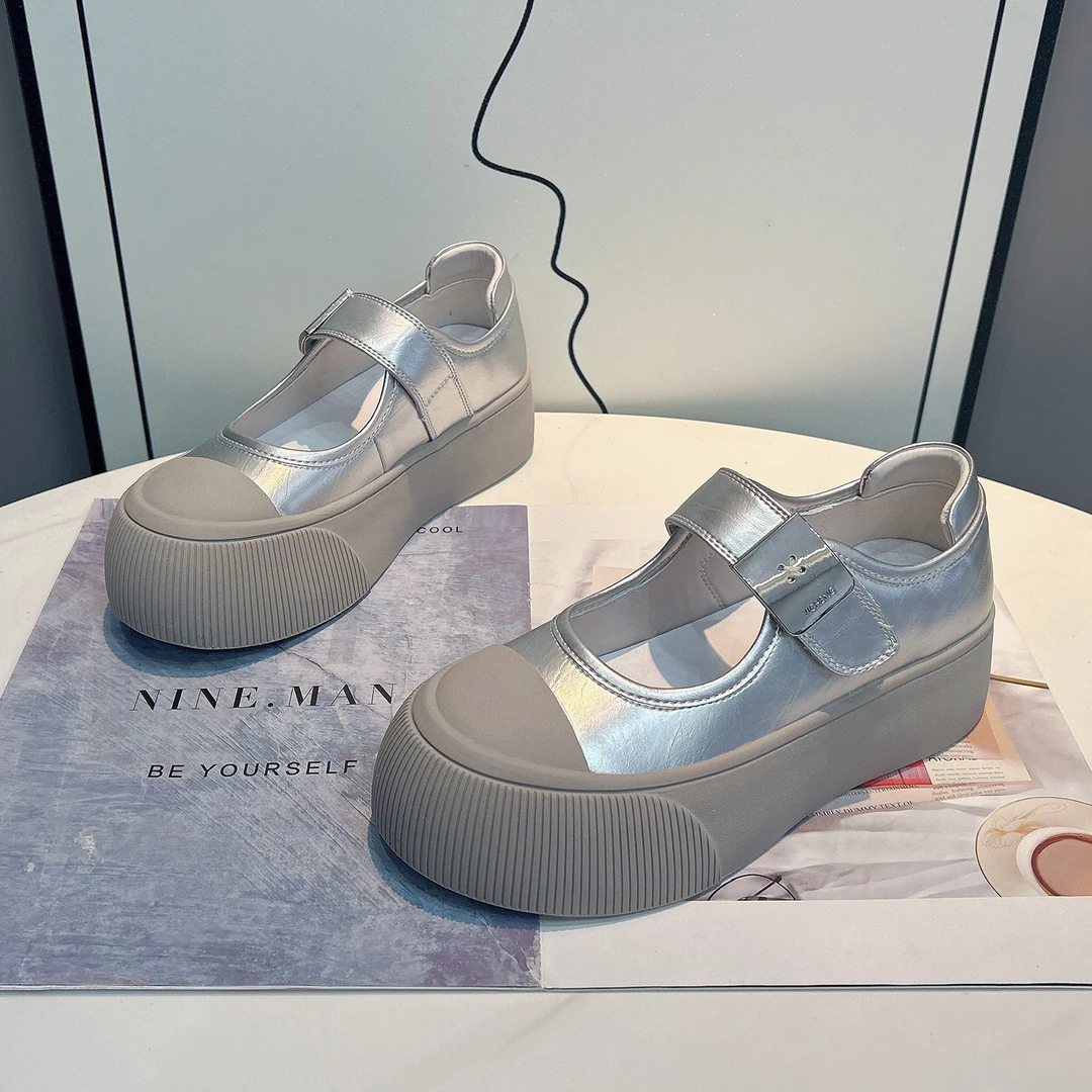 圆头厚底镂空单鞋女2025夏季新款一字带透气休闲时尚浅口玛丽珍鞋