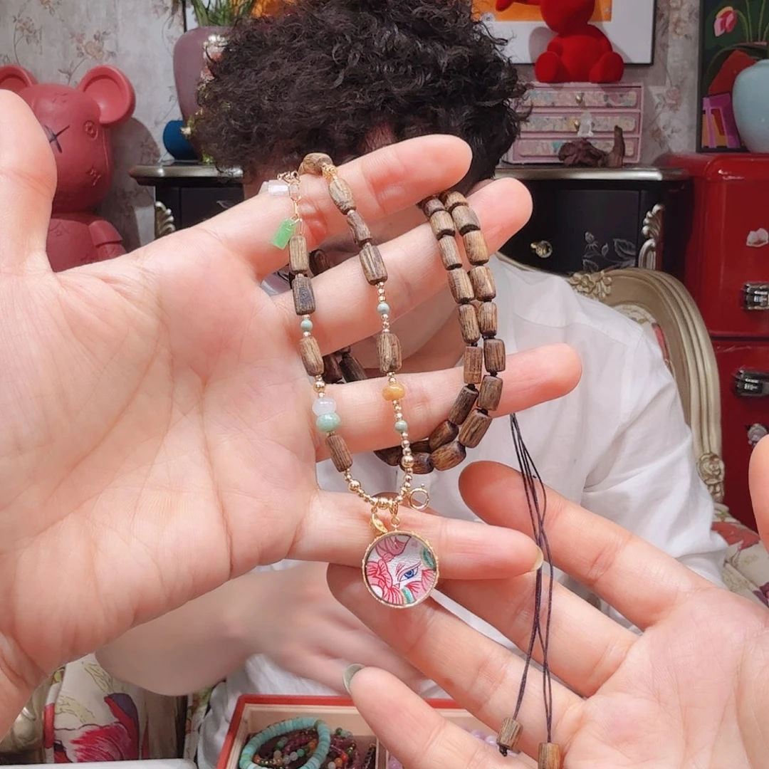 沉香木手串精致手串