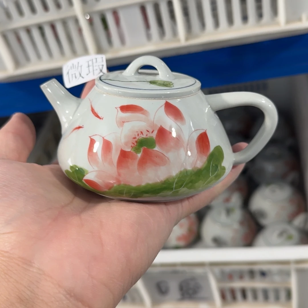 釉下手绘茶具微瑕