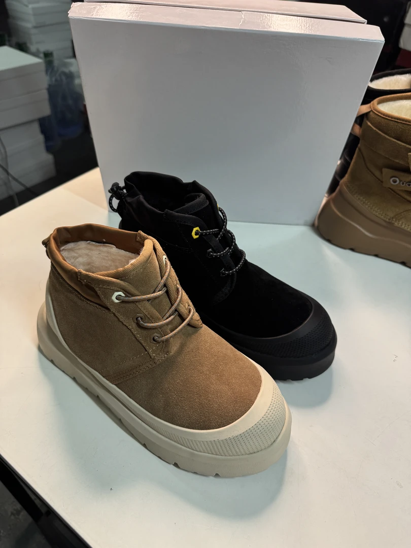 2025新款厚底加绒雪地靴短款