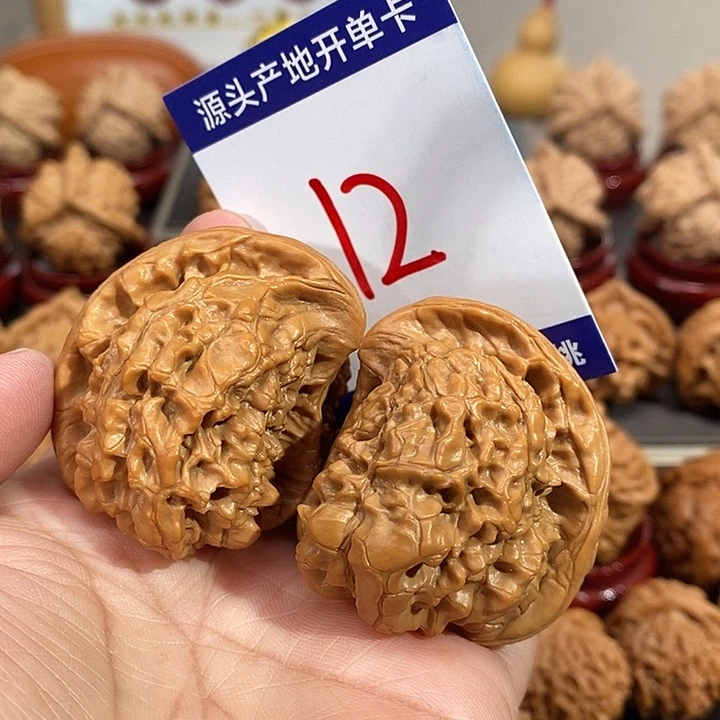 文玩核桃把件72官帽座山雕12号